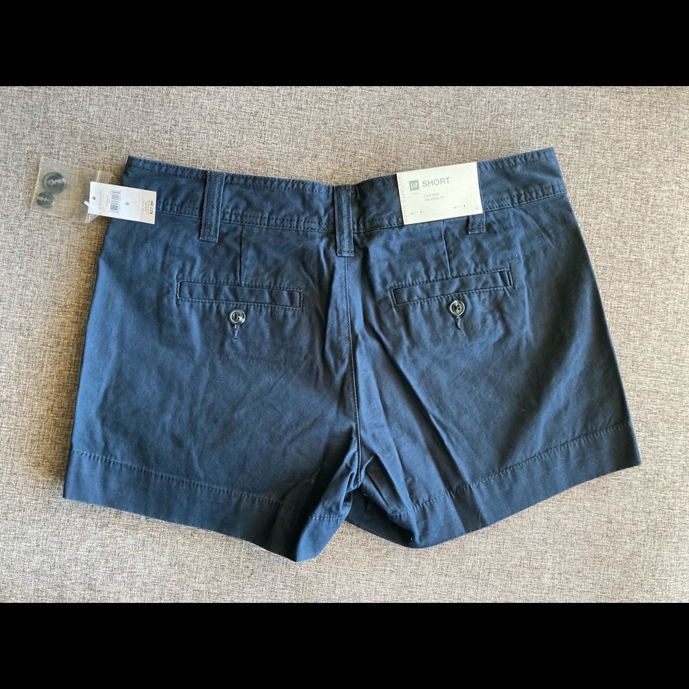 Gap factory navy blue favorite khaki size 6 BNWT - Picture 4 of 5